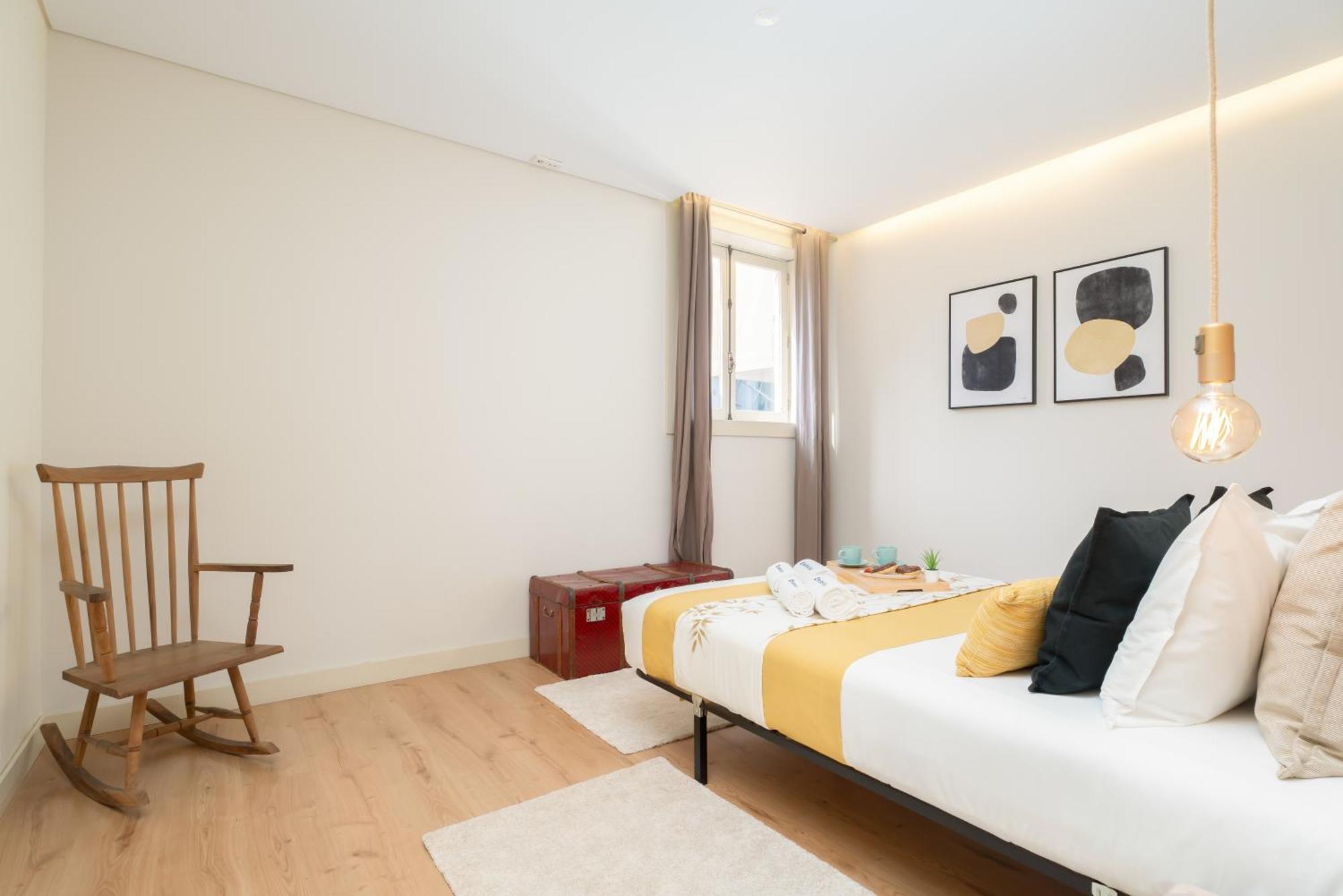 Host Wise - Colorful Bright Flat With Balcony Apartment Porto Room photo