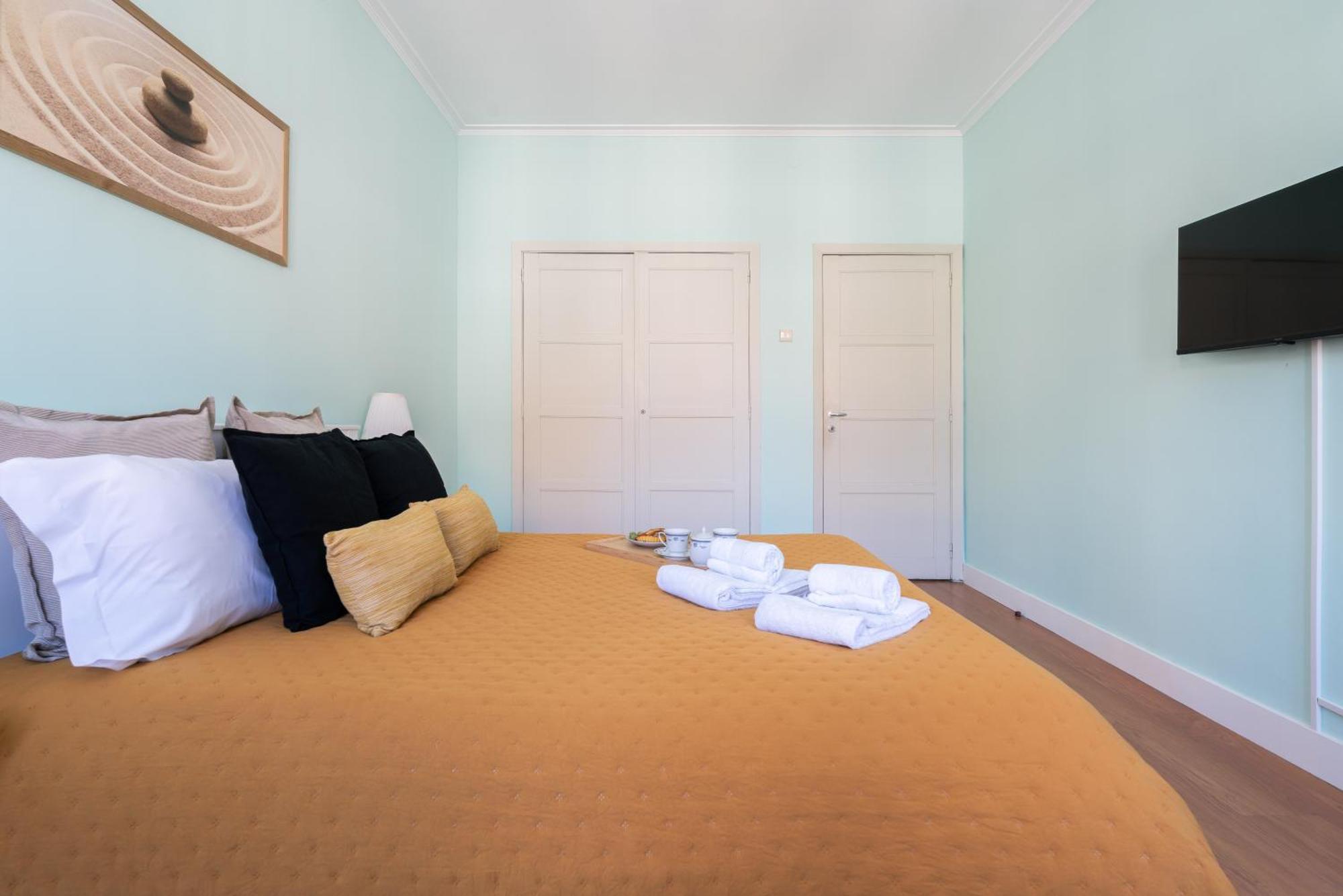Host Wise - Colorful Bright Flat With Balcony Apartment Porto Room photo