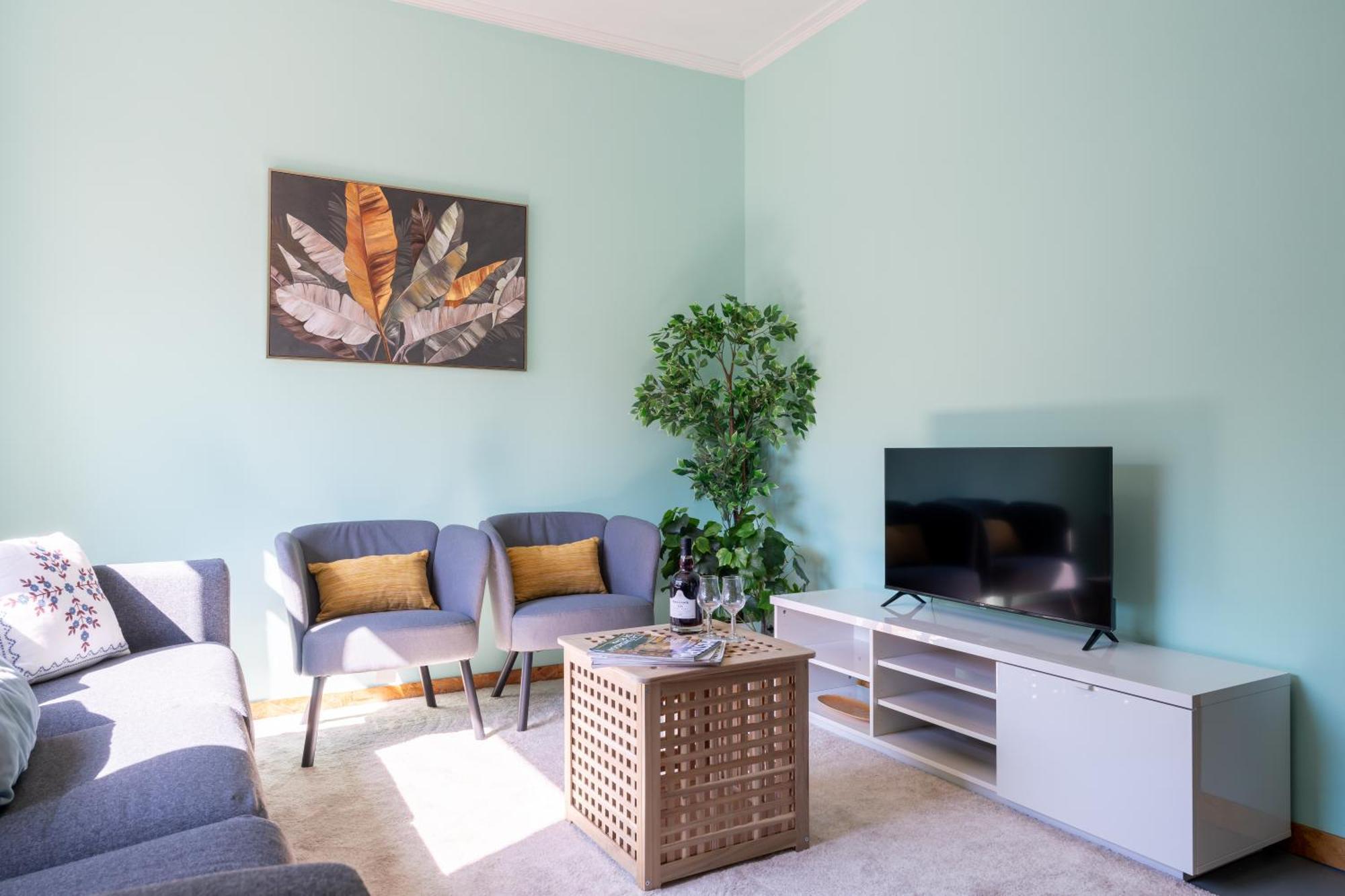 Host Wise - Colorful Bright Flat With Balcony Apartment Porto Room photo